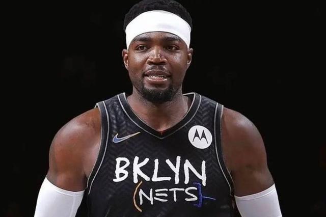 三老辅佐三巨头！篮网花小钱办大事：重新定位自己